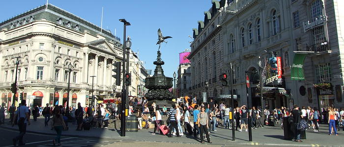 Beliebt und belebter Platz: der Piccadilly Circus